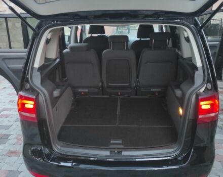 Черный Фольксваген Туран, объемом двигателя 2 л и пробегом 200 тыс. км за 12800 $, фото 7 на Automoto.ua