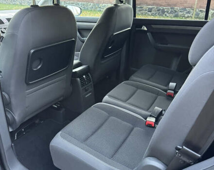 Черный Фольксваген Туран, объемом двигателя 1.6 л и пробегом 162 тыс. км за 11850 $, фото 62 на Automoto.ua