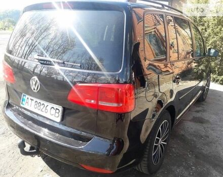 Чорний Фольксваген Туран, об'ємом двигуна 1.6 л та пробігом 211 тис. км за 11028 $, фото 9 на Automoto.ua