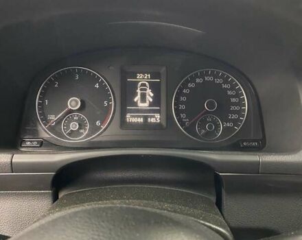 Черный Фольксваген Туран, объемом двигателя 1.6 л и пробегом 174 тыс. км за 13000 $, фото 22 на Automoto.ua