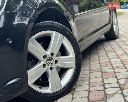 Черный Фольксваген Туран, объемом двигателя 2 л и пробегом 200 тыс. км за 11850 $, фото 79 на Automoto.ua