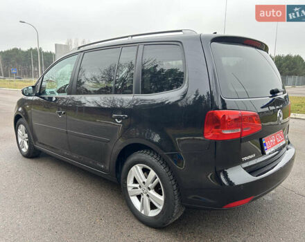 Чорний Фольксваген Туран, об'ємом двигуна 2 л та пробігом 262 тис. км за 12250 $, фото 36 на Automoto.ua