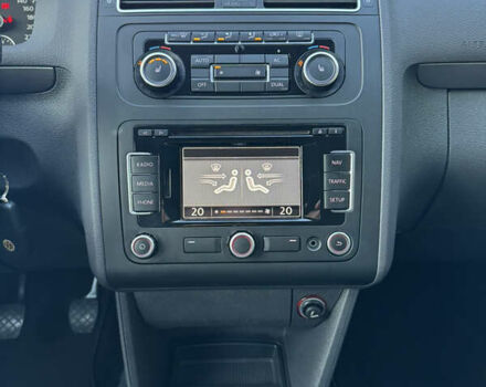 Черный Фольксваген Туран, объемом двигателя 1.6 л и пробегом 162 тыс. км за 11650 $, фото 35 на Automoto.ua