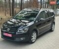 Чорний Фольксваген Туран, об'ємом двигуна 2 л та пробігом 218 тис. км за 12900 $, фото 1 на Automoto.ua