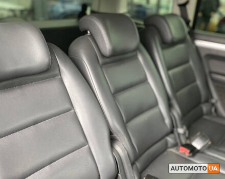 Чорний Фольксваген Туран, об'ємом двигуна 1.4 л та пробігом 258 тис. км за 8700 $, фото 21 на Automoto.ua