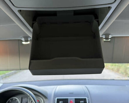 Черный Фольксваген Туран, объемом двигателя 1.6 л и пробегом 162 тыс. км за 11650 $, фото 41 на Automoto.ua