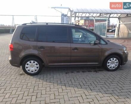 Чорний Фольксваген Туран, об'ємом двигуна 1.4 л та пробігом 259 тис. км за 9250 $, фото 7 на Automoto.ua