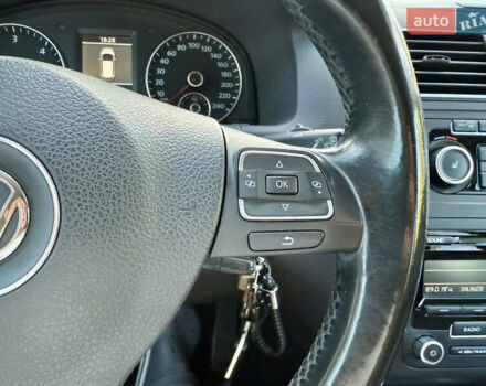 Черный Фольксваген Туран, объемом двигателя 0 л и пробегом 236 тыс. км за 10350 $, фото 30 на Automoto.ua