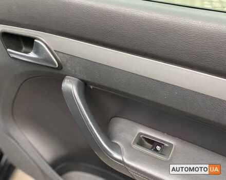 Чорний Фольксваген Туран, об'ємом двигуна 1.4 л та пробігом 258 тис. км за 8700 $, фото 25 на Automoto.ua