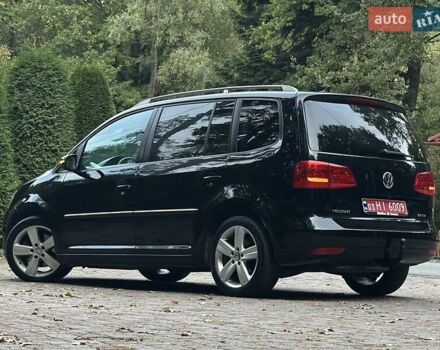 Черный Фольксваген Туран, объемом двигателя 2 л и пробегом 200 тыс. км за 11850 $, фото 89 на Automoto.ua