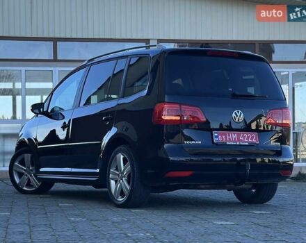 Черный Фольксваген Туран, объемом двигателя 2 л и пробегом 200 тыс. км за 12250 $, фото 6 на Automoto.ua