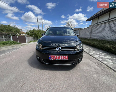Чорний Фольксваген Туран, об'ємом двигуна 1.6 л та пробігом 228 тис. км за 11999 $, фото 5 на Automoto.ua