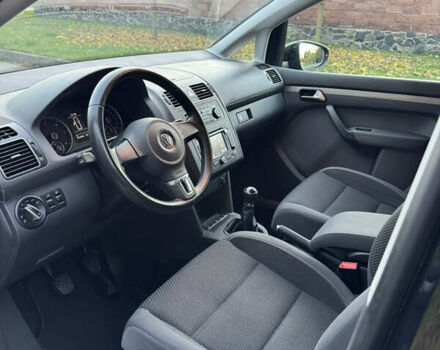 Черный Фольксваген Туран, объемом двигателя 1.6 л и пробегом 162 тыс. км за 11650 $, фото 29 на Automoto.ua