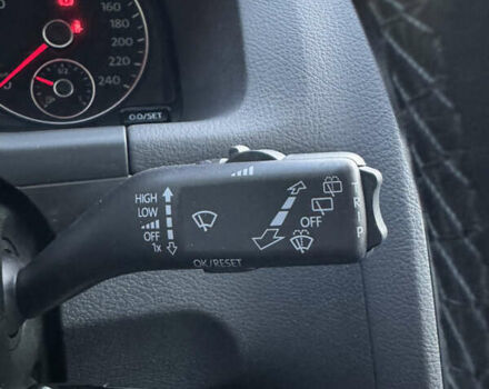 Черный Фольксваген Туран, объемом двигателя 1.6 л и пробегом 162 тыс. км за 11650 $, фото 38 на Automoto.ua