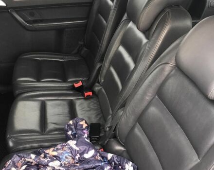 Чорний Фольксваген Туран, об'ємом двигуна 1.4 л та пробігом 280 тис. км за 11000 $, фото 5 на Automoto.ua