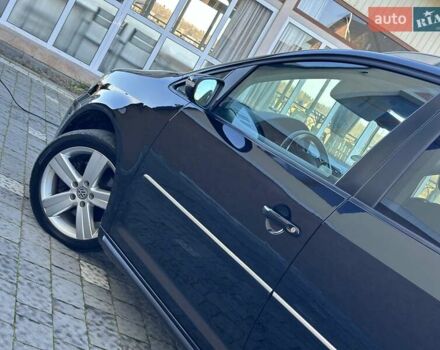 Черный Фольксваген Туран, объемом двигателя 2 л и пробегом 200 тыс. км за 12250 $, фото 39 на Automoto.ua