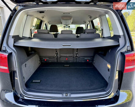 Черный Фольксваген Туран, объемом двигателя 0 л и пробегом 236 тыс. км за 10350 $, фото 51 на Automoto.ua