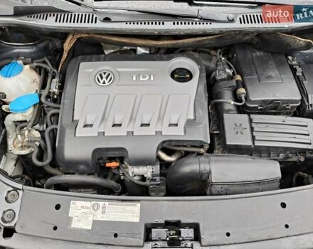 Чорний Фольксваген Туран, об'ємом двигуна 1.6 л та пробігом 271 тис. км за 12300 $, фото 34 на Automoto.ua