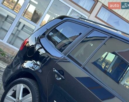 Черный Фольксваген Туран, объемом двигателя 2 л и пробегом 200 тыс. км за 11777 $, фото 30 на Automoto.ua