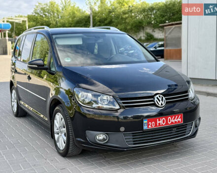 Черный Фольксваген Туран, объемом двигателя 0 л и пробегом 236 тыс. км за 10350 $, фото 1 на Automoto.ua