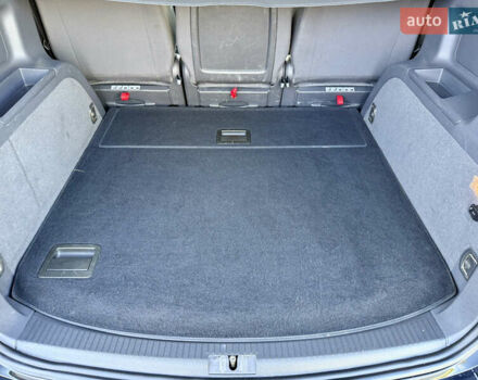 Черный Фольксваген Туран, объемом двигателя 0 л и пробегом 236 тыс. км за 10350 $, фото 54 на Automoto.ua