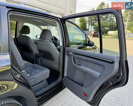 Черный Фольксваген Туран, объемом двигателя 0 л и пробегом 236 тыс. км за 10350 $, фото 56 на Automoto.ua