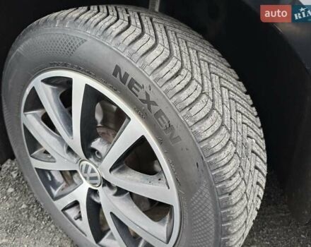 Чорний Фольксваген Туран, об'ємом двигуна 1.6 л та пробігом 271 тис. км за 12300 $, фото 40 на Automoto.ua