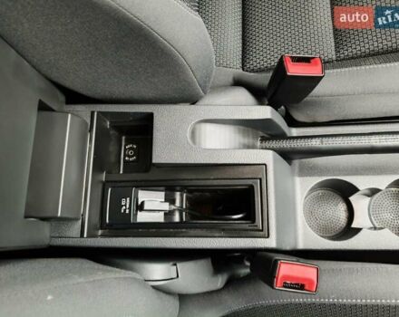 Чорний Фольксваген Туран, об'ємом двигуна 1.6 л та пробігом 271 тис. км за 12300 $, фото 55 на Automoto.ua