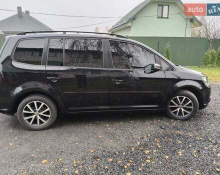 Чорний Фольксваген Туран, об'ємом двигуна 1.6 л та пробігом 271 тис. км за 12300 $, фото 5 на Automoto.ua