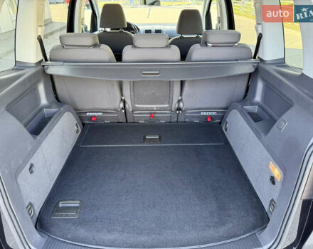 Черный Фольксваген Туран, объемом двигателя 0 л и пробегом 236 тыс. км за 10350 $, фото 53 на Automoto.ua