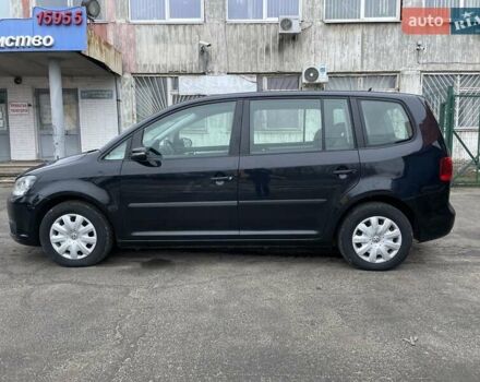 Чорний Фольксваген Туран, об'ємом двигуна 1.6 л та пробігом 231 тис. км за 11800 $, фото 5 на Automoto.ua