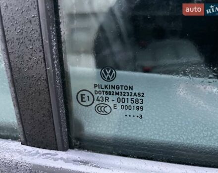 Чорний Фольксваген Туран, об'ємом двигуна 1.6 л та пробігом 231 тис. км за 11800 $, фото 69 на Automoto.ua