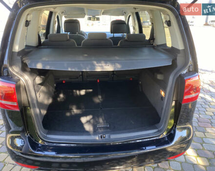 Черный Фольксваген Туран, объемом двигателя 1.97 л и пробегом 263 тыс. км за 10999 $, фото 27 на Automoto.ua