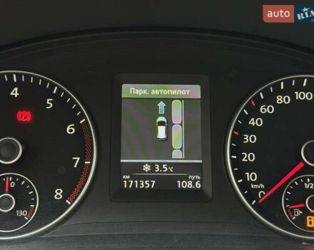 Черный Фольксваген Туран, объемом двигателя 1.4 л и пробегом 171 тыс. км за 10799 $, фото 29 на Automoto.ua