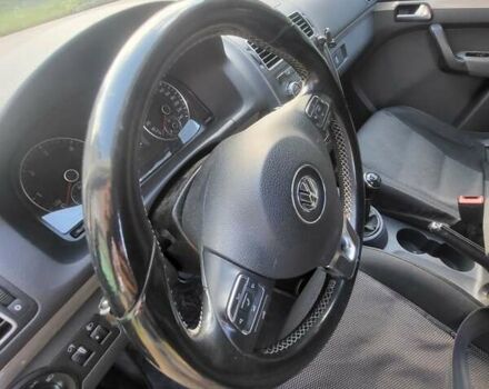 Чорний Фольксваген Туран, об'ємом двигуна 1.6 л та пробігом 195 тис. км за 10300 $, фото 2 на Automoto.ua