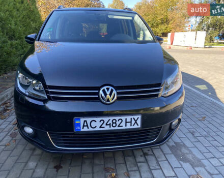 Черный Фольксваген Туран, объемом двигателя 1.97 л и пробегом 263 тыс. км за 10999 $, фото 1 на Automoto.ua