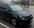 Черный Фольксваген Туран, объемом двигателя 1.4 л и пробегом 200 тыс. км за 10500 $, фото 5 на Automoto.ua