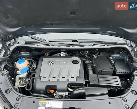 Чорний Фольксваген Туран, об'ємом двигуна 1.6 л та пробігом 201 тис. км за 12900 $, фото 33 на Automoto.ua