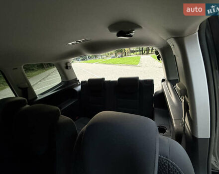 Чорний Фольксваген Туран, об'ємом двигуна 1.6 л та пробігом 243 тис. км за 8900 $, фото 22 на Automoto.ua