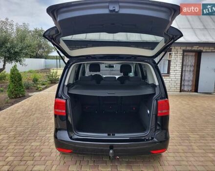 Черный Фольксваген Туран, объемом двигателя 1.6 л и пробегом 204 тыс. км за 11950 $, фото 78 на Automoto.ua