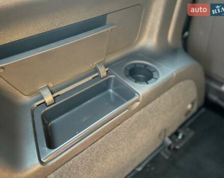 Чорний Фольксваген Туран, об'ємом двигуна 1.6 л та пробігом 231 тис. км за 11800 $, фото 39 на Automoto.ua