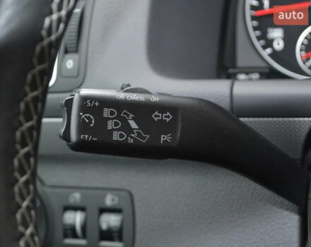 Черный Фольксваген Туран, объемом двигателя 2 л и пробегом 230 тыс. км за 14200 $, фото 40 на Automoto.ua