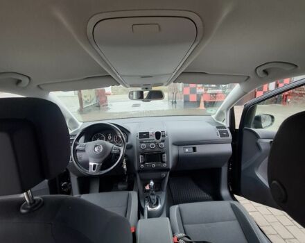 Черный Фольксваген Туран, объемом двигателя 2 л и пробегом 23 тыс. км за 14233 $, фото 4 на Automoto.ua