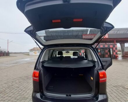 Черный Фольксваген Туран, объемом двигателя 2 л и пробегом 23 тыс. км за 14233 $, фото 5 на Automoto.ua