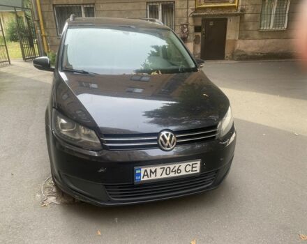 Черный Фольксваген Туран, объемом двигателя 1.6 л и пробегом 3 тыс. км за 9000 $, фото 5 на Automoto.ua