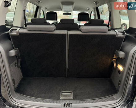 Черный Фольксваген Туран, объемом двигателя 1.4 л и пробегом 171 тыс. км за 10799 $, фото 15 на Automoto.ua