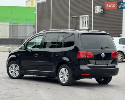 Чорний Фольксваген Туран, об'ємом двигуна 1.97 л та пробігом 243 тис. км за 12550 $, фото 3 на Automoto.ua