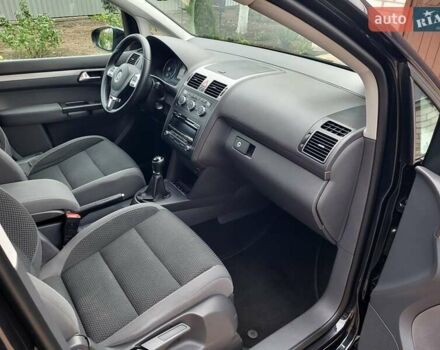 Черный Фольксваген Туран, объемом двигателя 1.6 л и пробегом 204 тыс. км за 11950 $, фото 67 на Automoto.ua