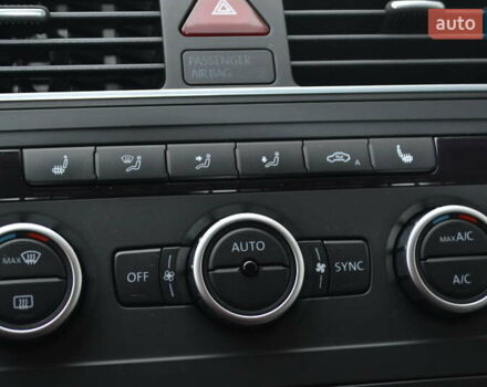 Черный Фольксваген Туран, объемом двигателя 2 л и пробегом 230 тыс. км за 14200 $, фото 30 на Automoto.ua