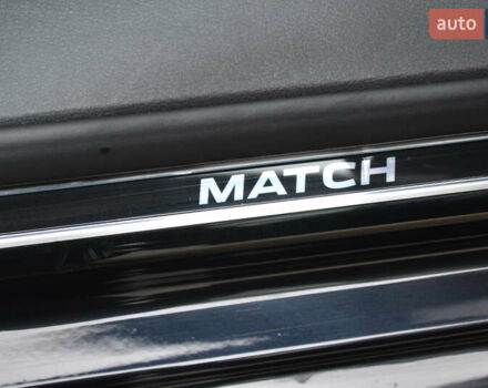 Черный Фольксваген Туран, объемом двигателя 2 л и пробегом 230 тыс. км за 14200 $, фото 25 на Automoto.ua